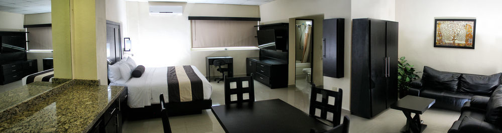 Hotel El Camino Inn & Suites Reynosa Zewnętrze zdjęcie